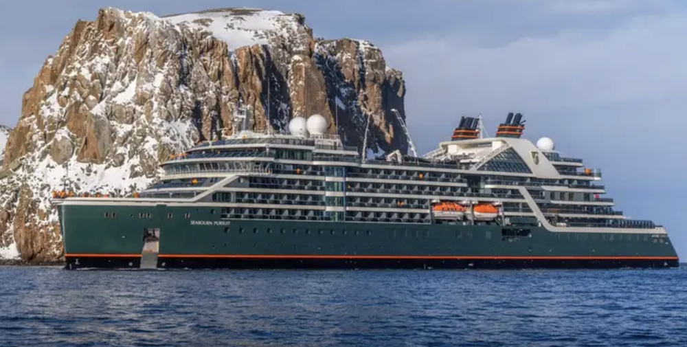 Cruise Ship